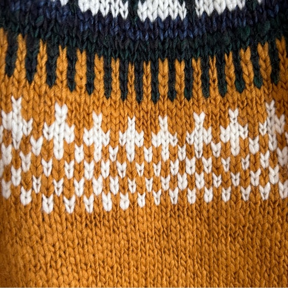 Lucky ~ Bold Fair Isle Knit Mustard  Crewneck Chunky Sweater- in size XS - Picture 12 of 16